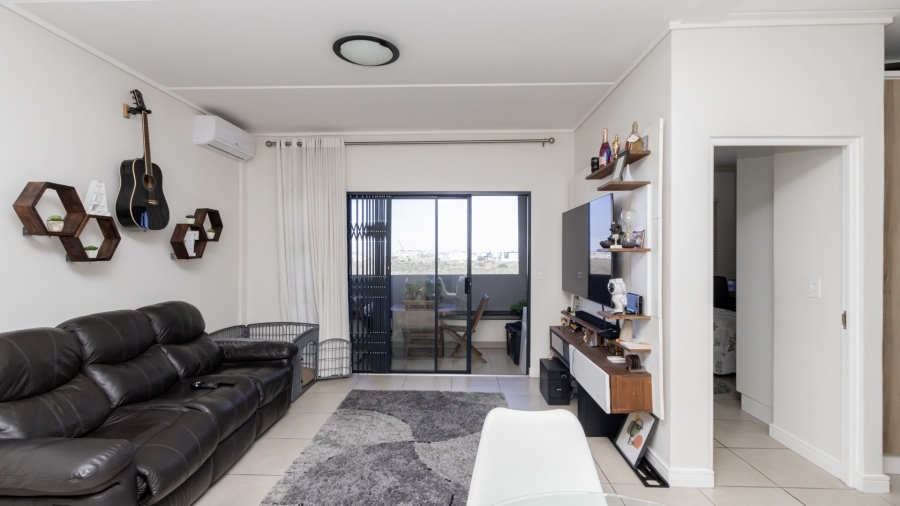 To Let 2 Bedroom Property for Rent in Sandown Western Cape